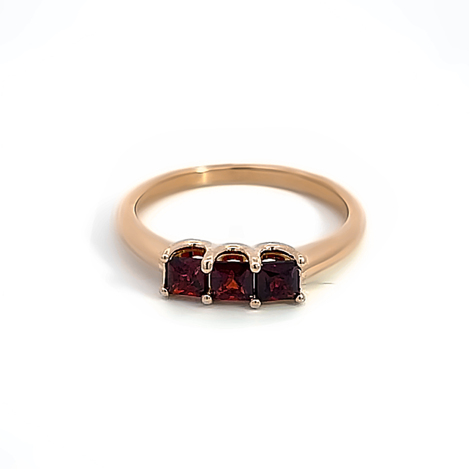 0.21 ct Princess Cut Garnet Trio Ring