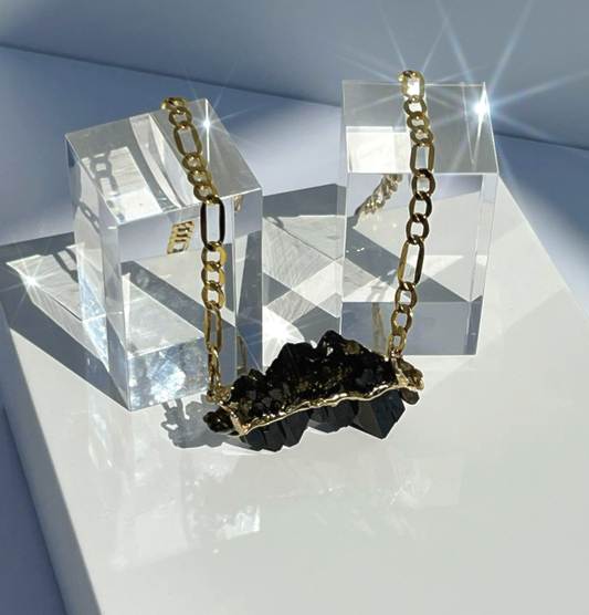 Crystalline Epidote Pendant on 14K Gold Figaro Chain